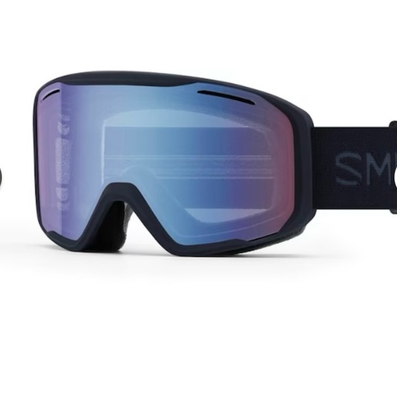 SMITH Accessories - 🆕 SMITH Showcase OTG Ski Goggles. New in box